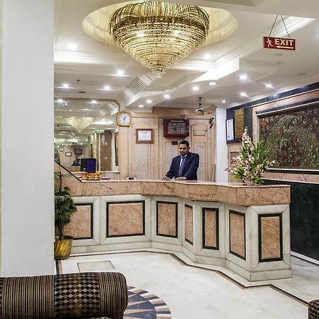 Hotel Sunstar Residency Delhi  Extérieur photo