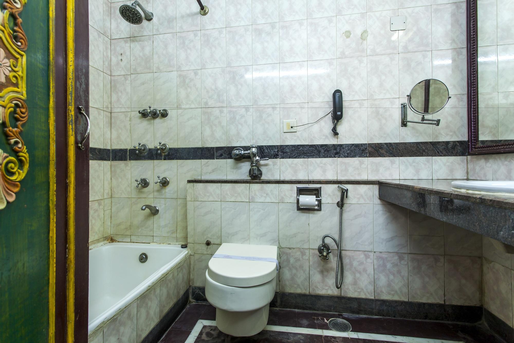 Hotel Sunstar Residency Delhi  Extérieur photo