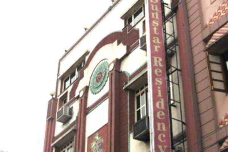 Hotel Sunstar Residency Delhi  Extérieur photo