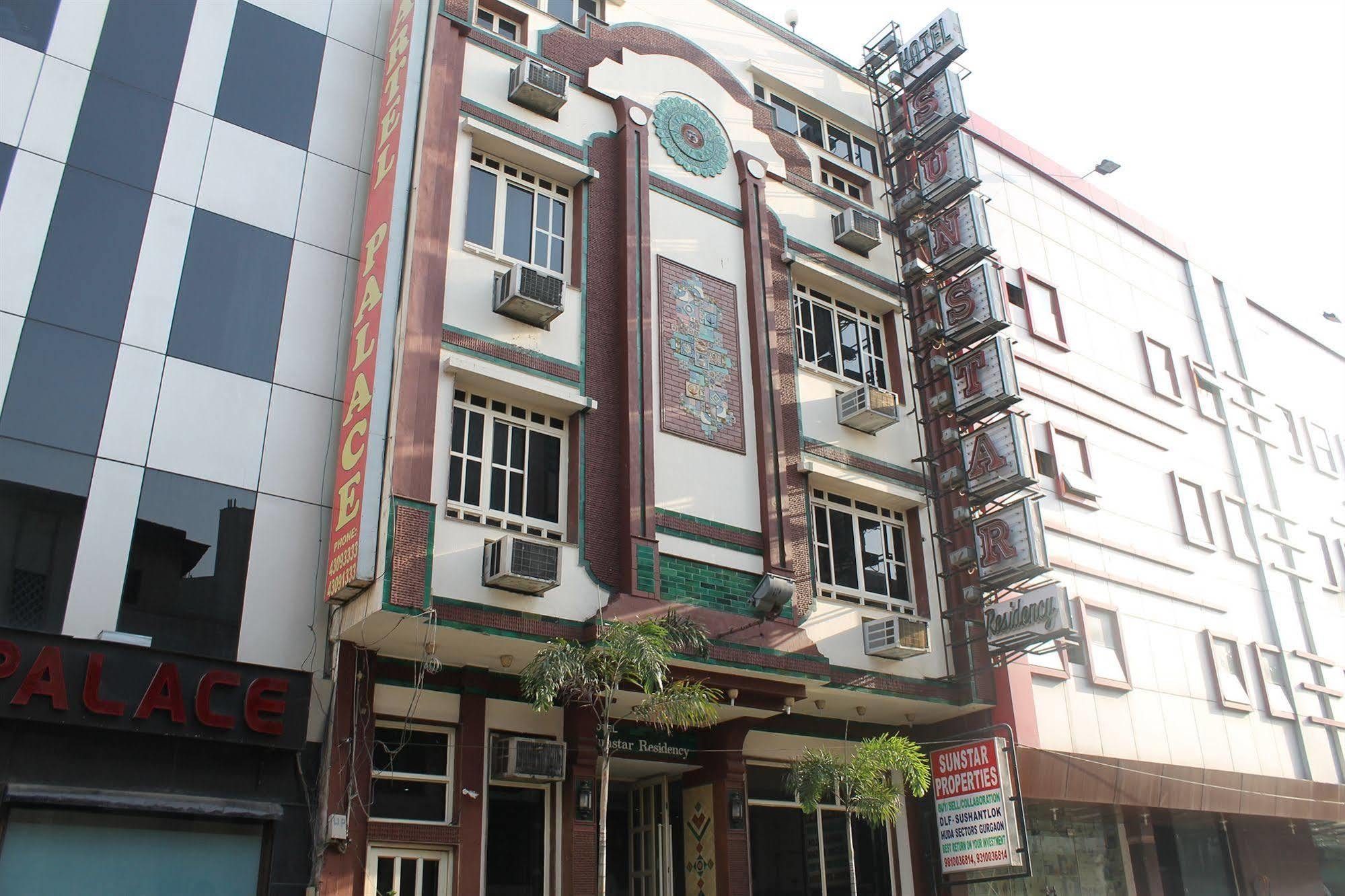 Hotel Sunstar Residency Delhi  Extérieur photo